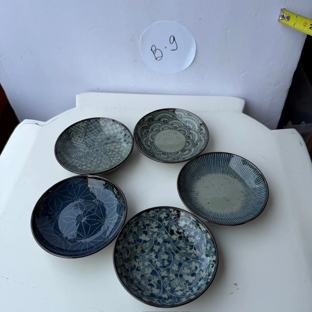 Set of 5 Japanese Style Ceramic Dipping Bowls Sauce Dishes Assorted Patterns B-9